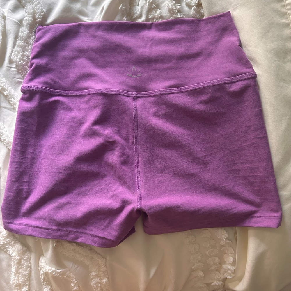 Beyond Yoga bike Short